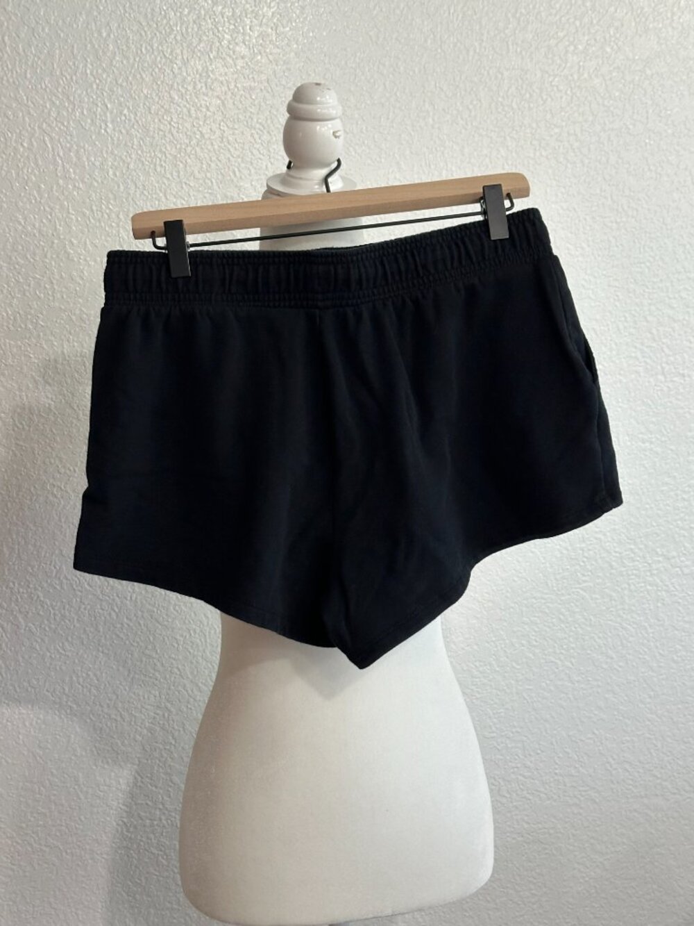 Auden Black Lounge Shorts Women’s Medium Drawstring Elastic Waist Comfy Casual S - Picture 4 of 6